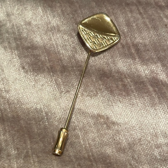 Gold Stick Pin - Picture 1 of 5